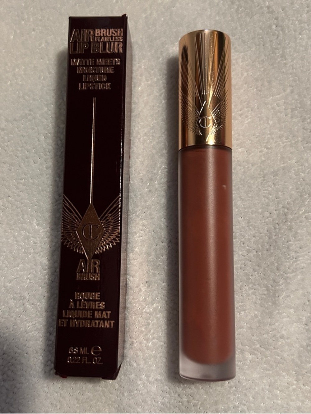 Charlotte Tilbury Airbrush Flawless Walk of No Shame Blur Liquid Lipstick